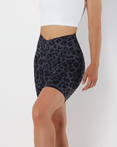 Venus Leopard Short